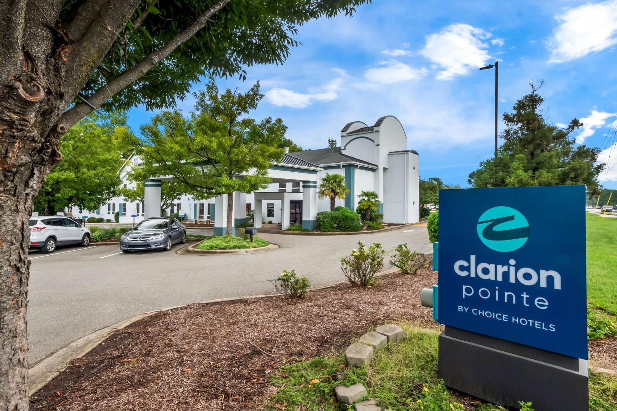 Hotel Clarion Pointe - Holly Springs Apex