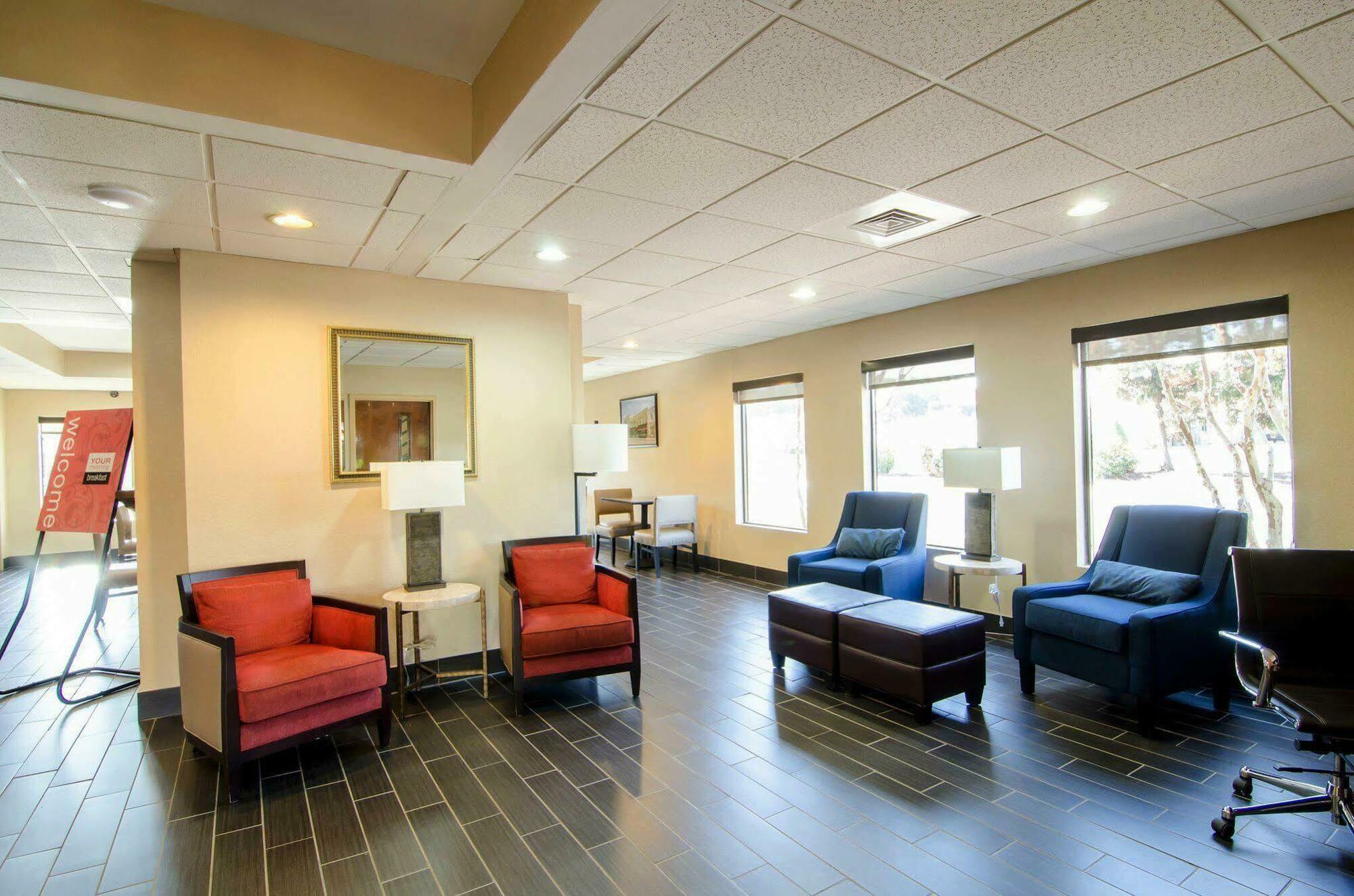 Clarion Pointe - Holly Springs